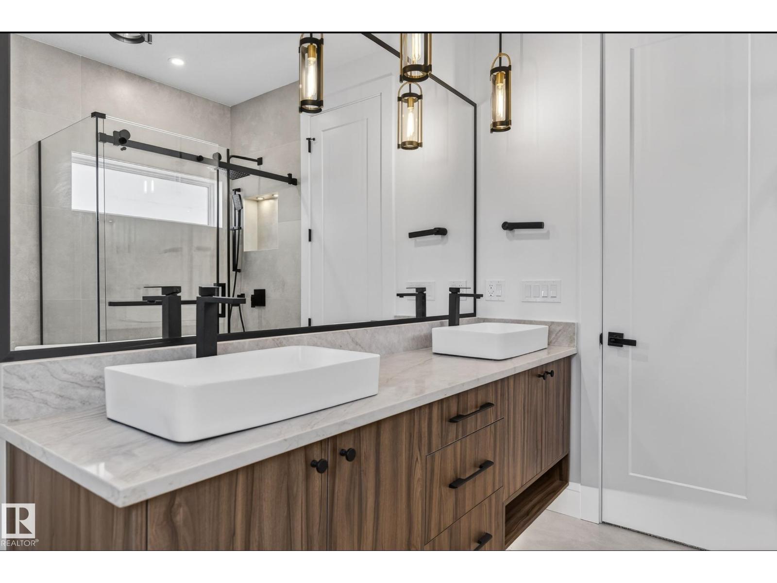 5820 110 St Nw, Edmonton, Alberta  T6H 3E3 - Photo 38 - E4471007