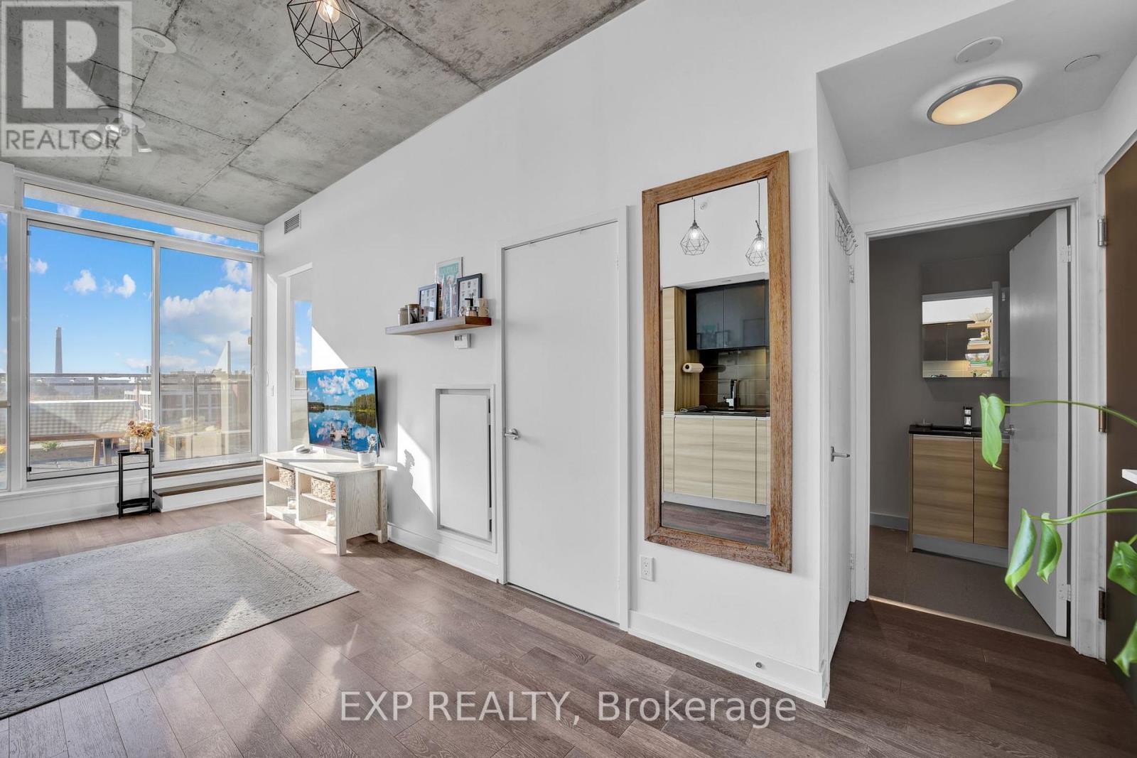 804 - 1238 Dundas St Street E, Toronto, Ontario  M4M 0C6 - Photo 6 - E12727558