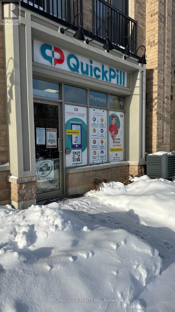 128 Inspire Boulevard, Brampton, Ontario  L6R 3X8 - Photo 3 - W12709466