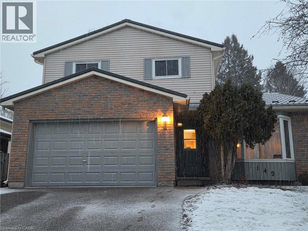 142 Bechtel Drive, Kitchener, Ontario  N2P 1S3 - Photo 2 - 40799822