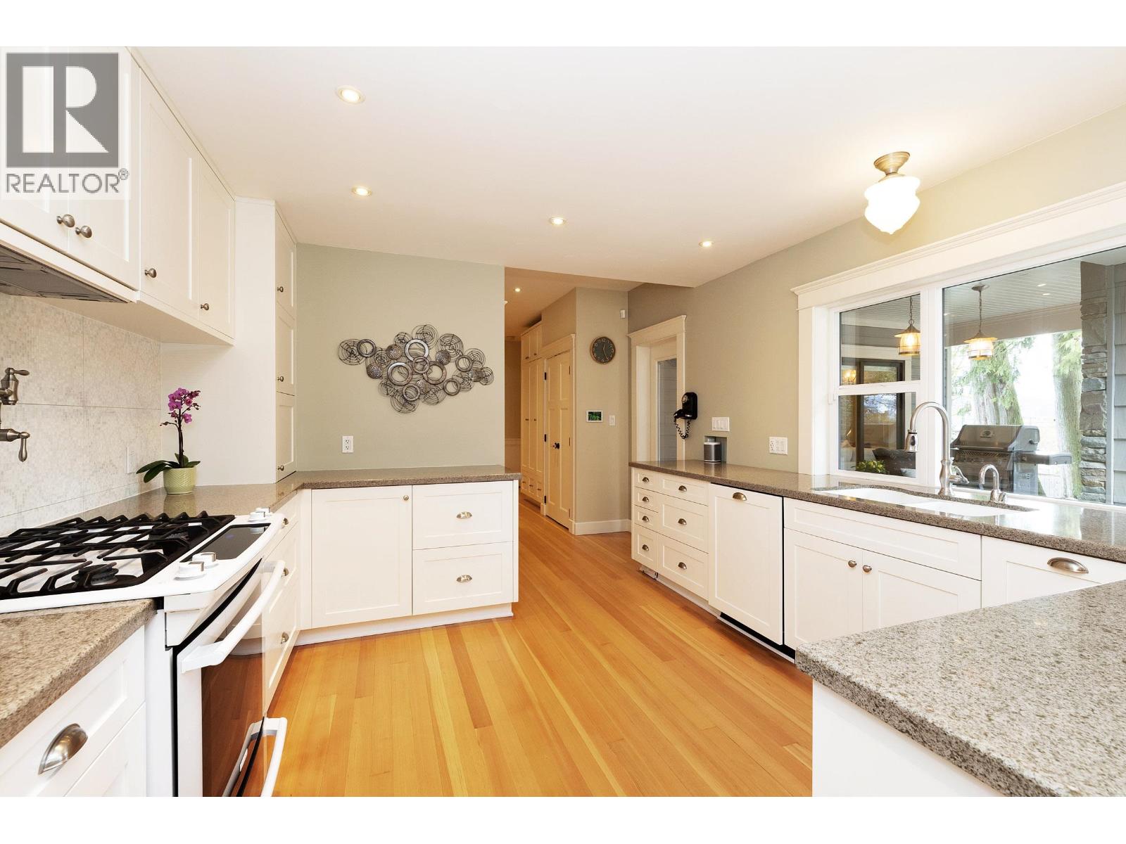 2209 St. George Street, Port Moody, British Columbia  V3H 2G1 - Photo 15 - R3058599