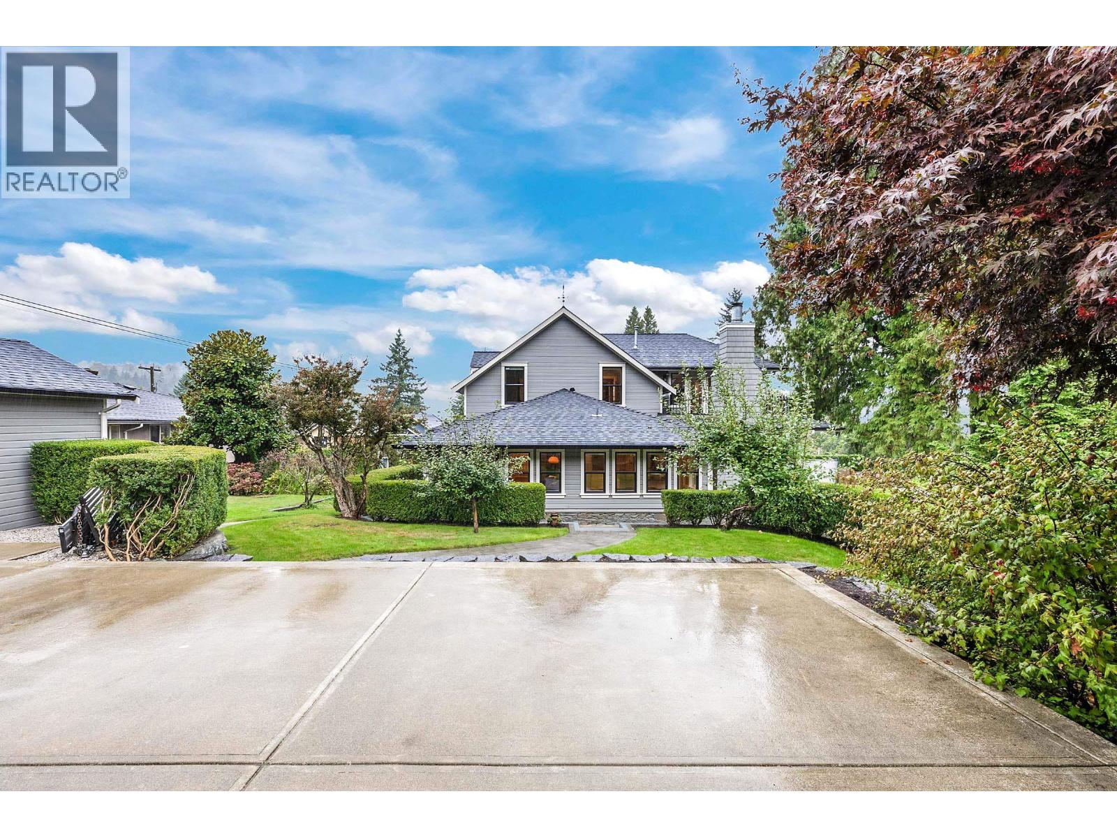 2209 St. George Street, Port Moody, British Columbia  V3H 2G1 - Photo 8 - R3058599