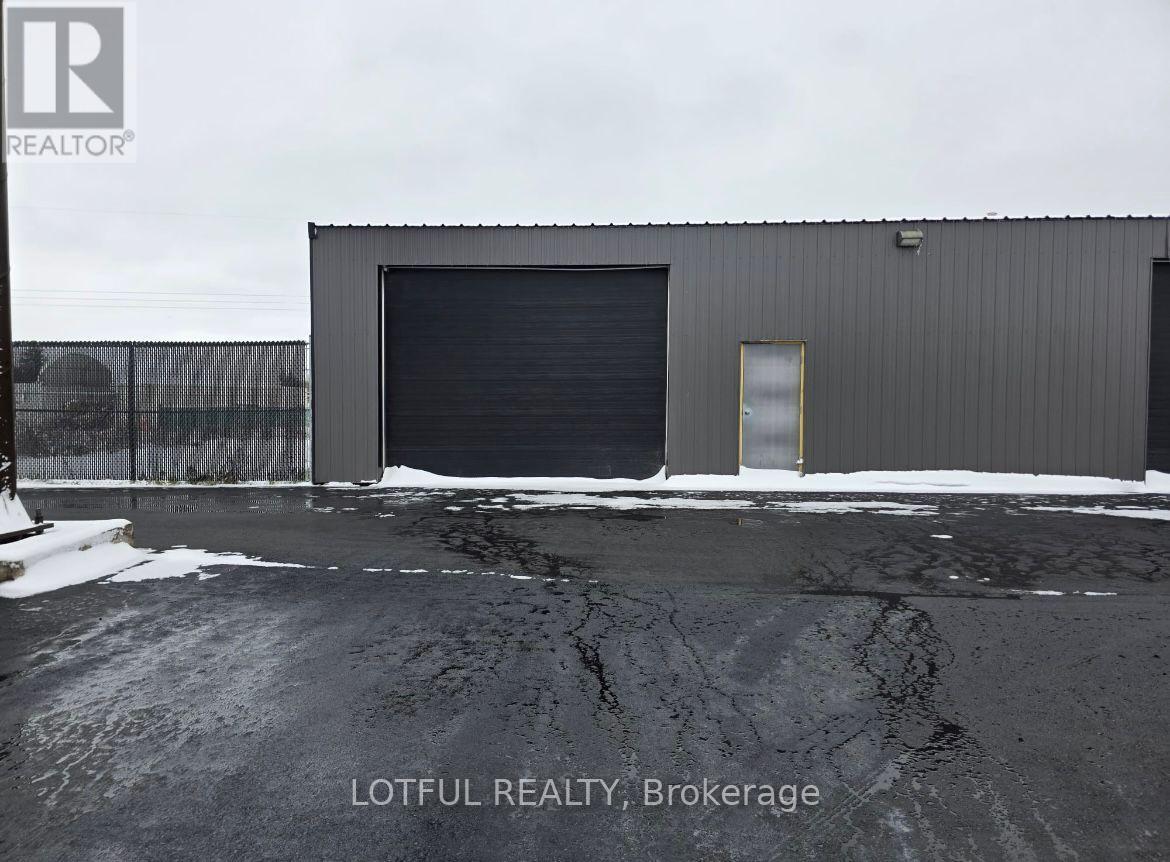 6682 Bank Street, Ottawa, Ontario K0A 2P0 - Photo 4 - X12727568