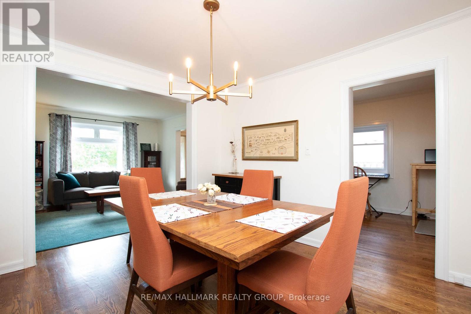 195 Springfield Road, Ottawa, Ontario  K1M 1C3 - Photo 10 - X12727572