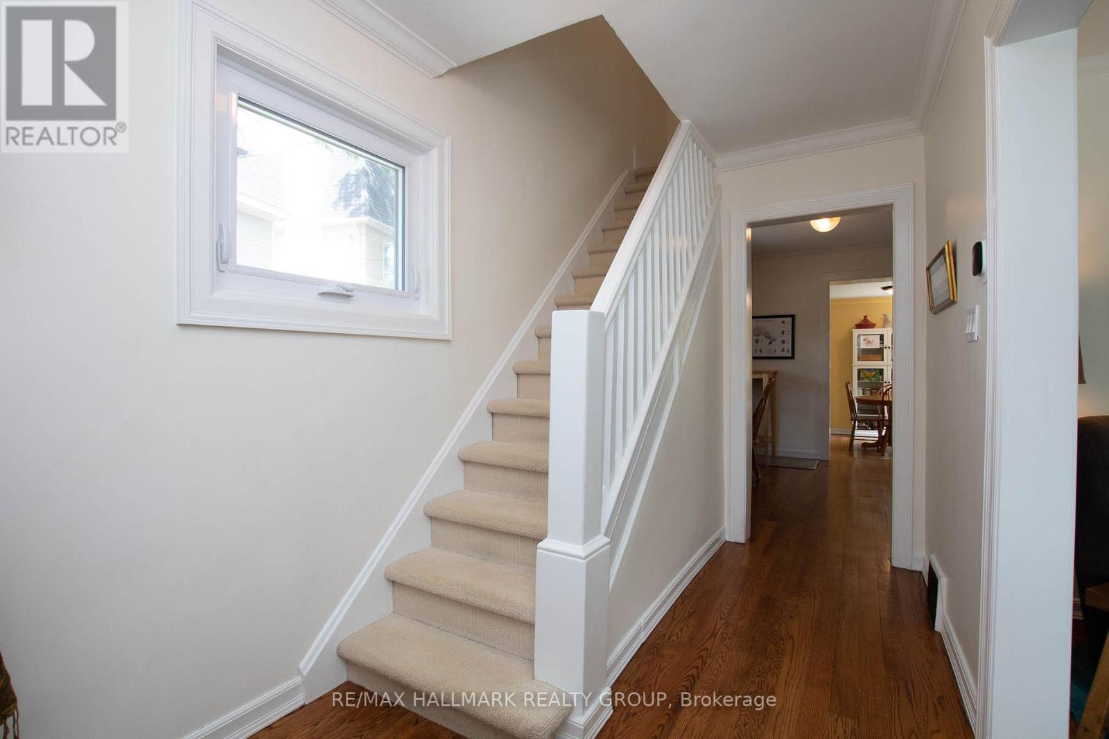 195 Springfield Road, Ottawa, Ontario  K1M 1C3 - Photo 11 - X12727572