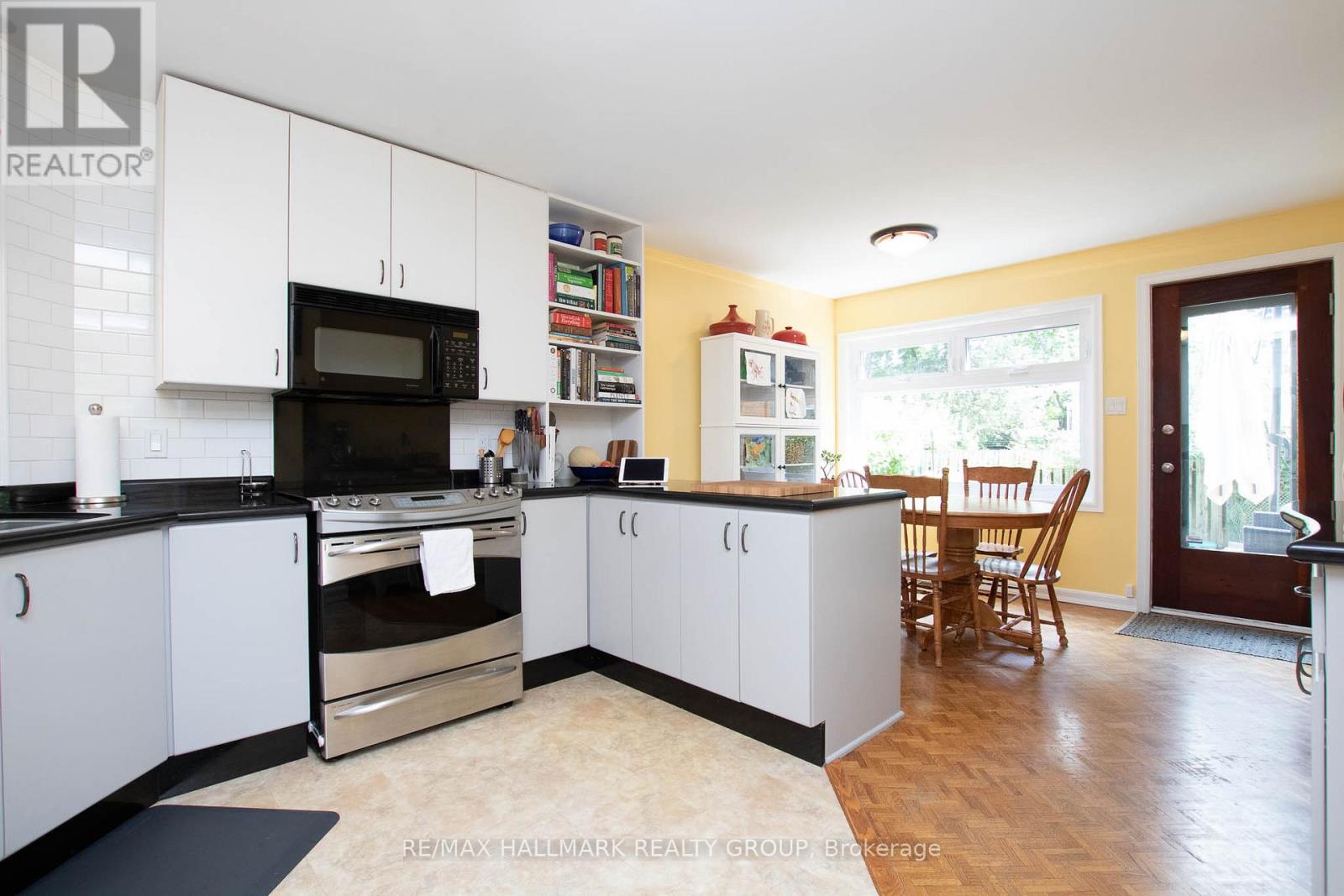 195 Springfield Road, Ottawa, Ontario  K1M 1C3 - Photo 17 - X12727572