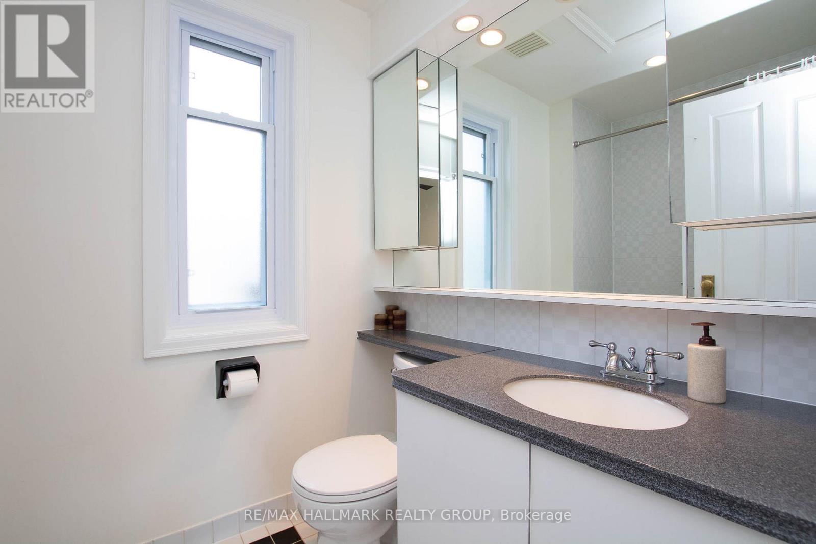 195 Springfield Road, Ottawa, Ontario  K1M 1C3 - Photo 28 - X12727572