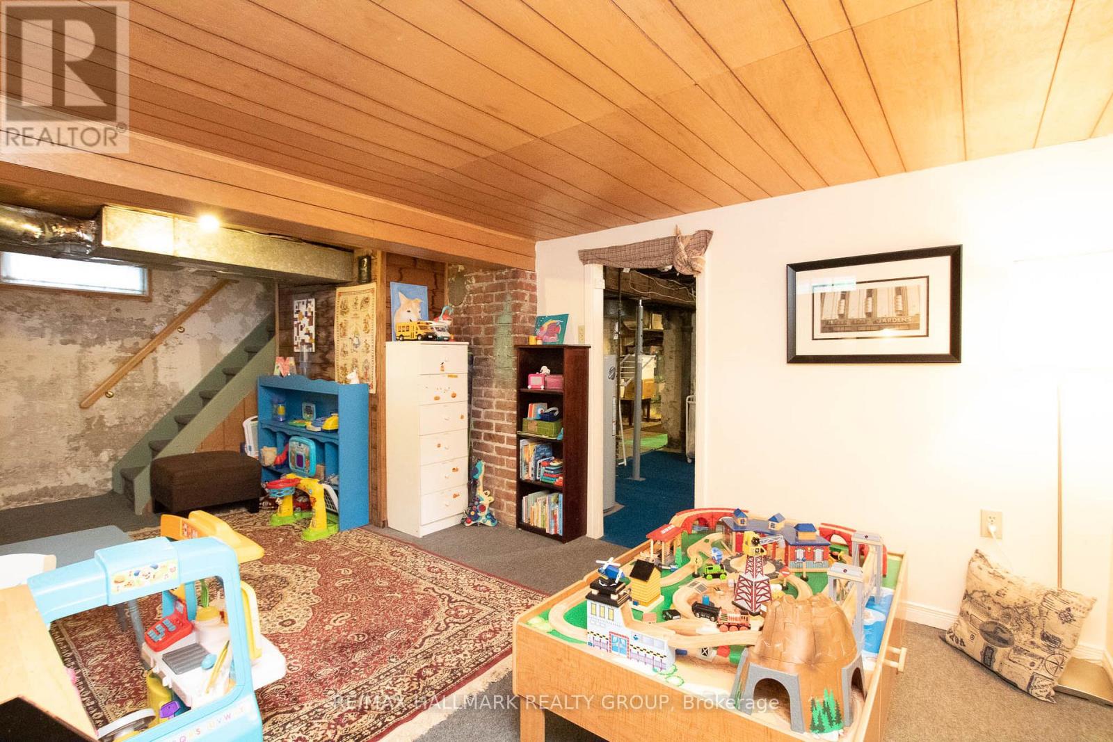 195 Springfield Road, Ottawa, Ontario  K1M 1C3 - Photo 35 - X12727572