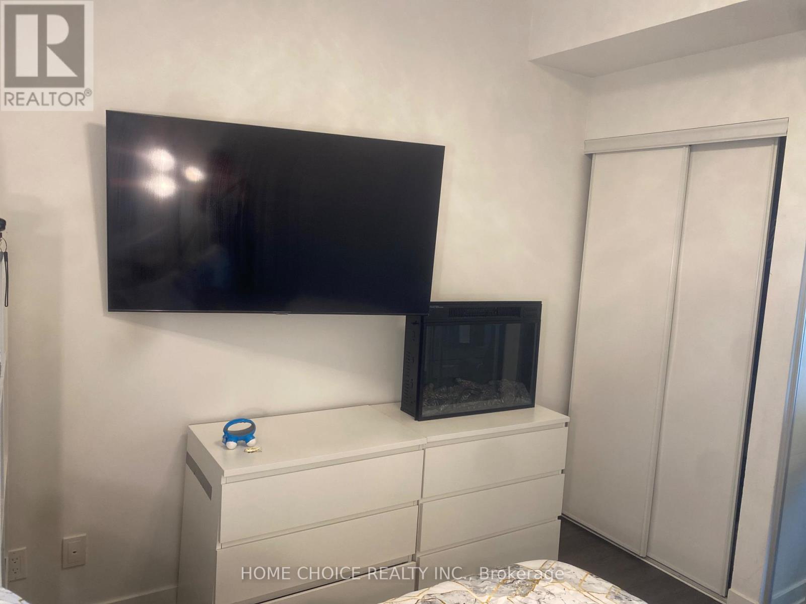 701 - 30 Ordnance Street E, Toronto, Ontario  M6K 1A2 - Photo 12 - C12727552