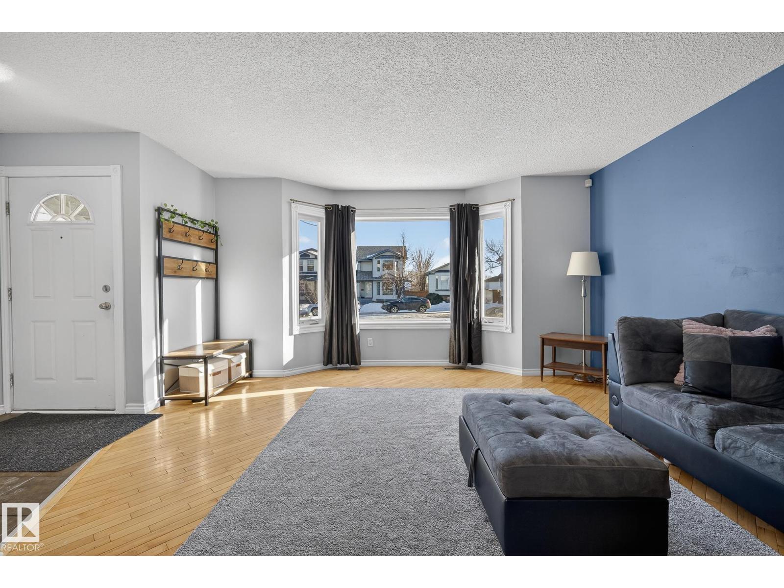 14816 47 St Nw, Edmonton, Alberta  T5Y 2X3 - Photo 5 - E4471009