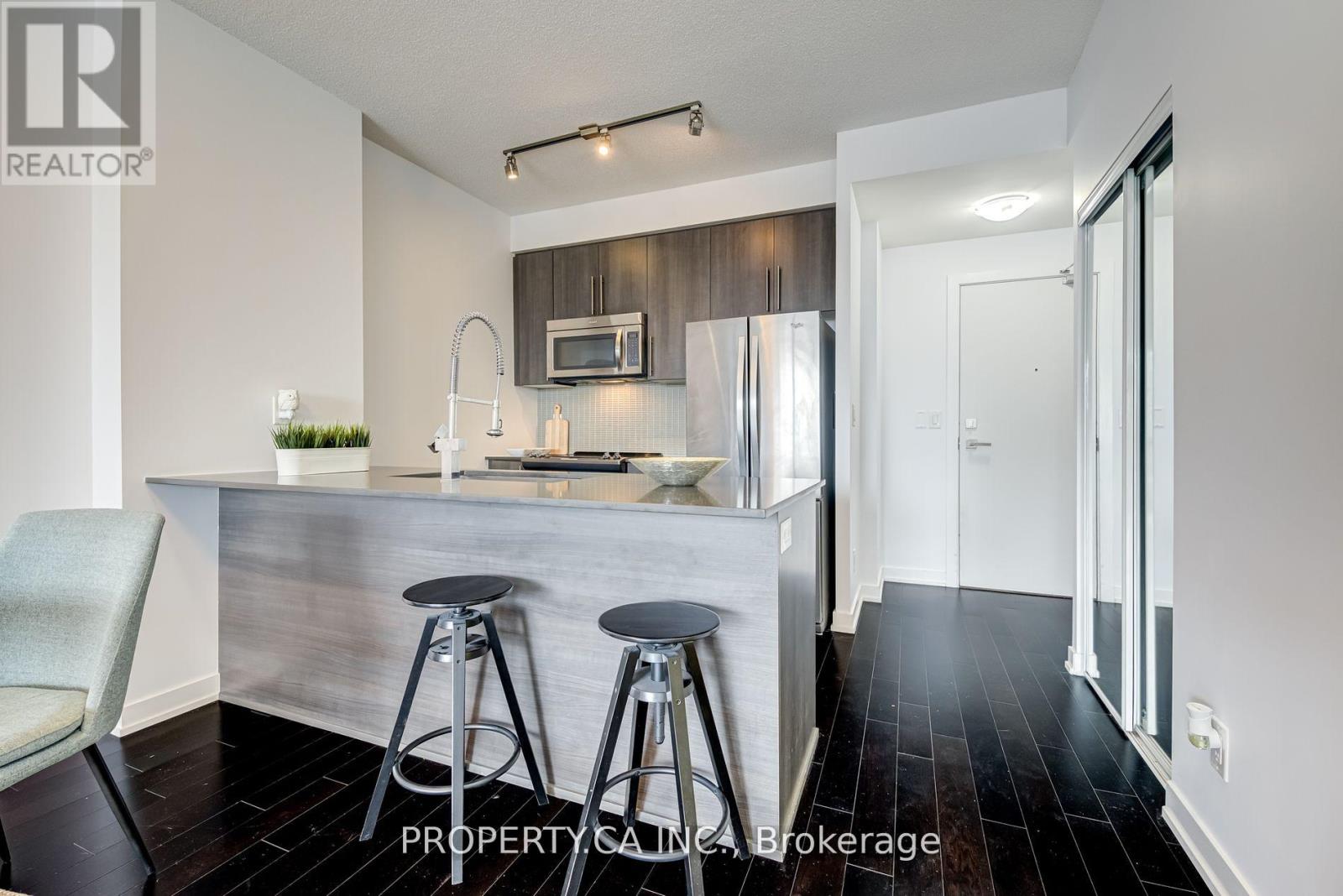 1408 - 510 Curran Place E, Mississauga, Ontario  L5B 0J8 - Photo 17 - W12727566