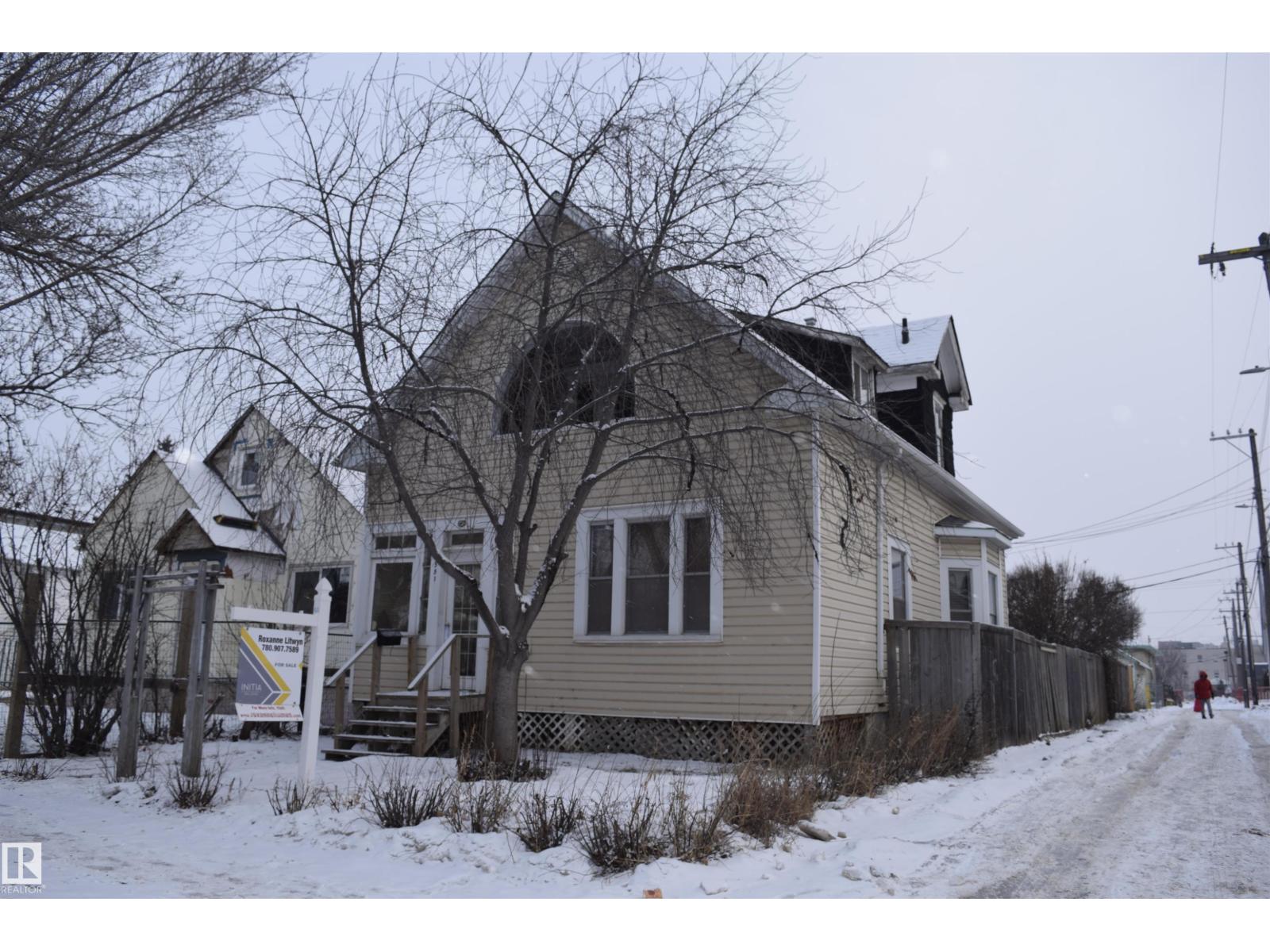 9551 106a Av Nw, Edmonton, Alberta  T5H 0S9 - Photo 2 - E4470745