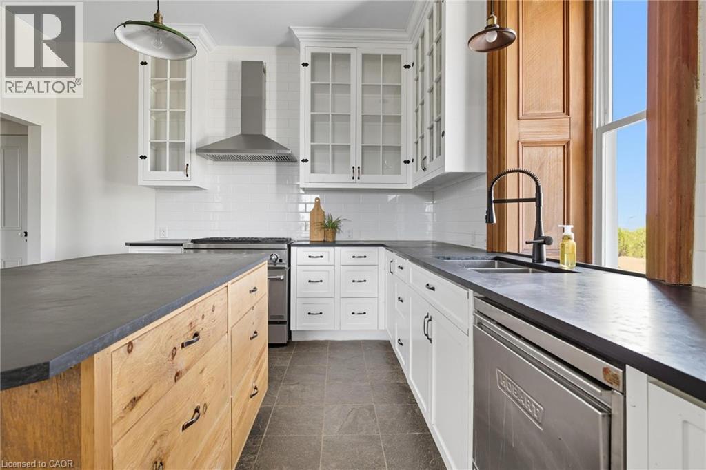 3632 145 Road, Mitchell, Ontario  N0K 1N0 - Photo 6 - 40770435