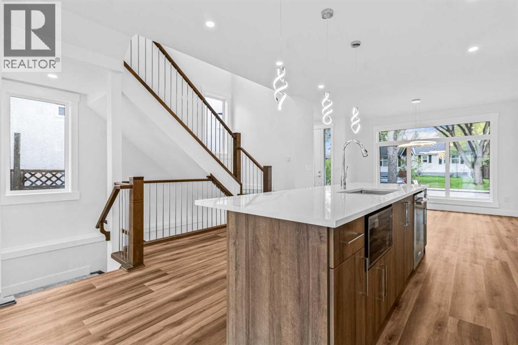 430 33 Avenue Nw, Calgary, Alberta  T2K 0B4 - Photo 14 - A2279604