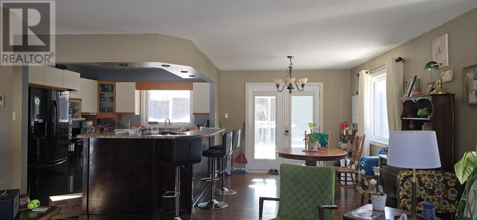 663 Barrie Dr, Oliver Paipoonge, Ontario  P7C 5N5 - Photo 3 - TB2600119