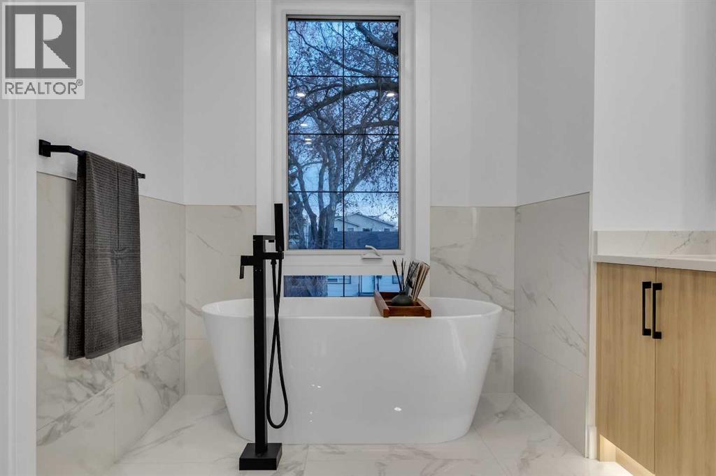 646 25 Avenue Nw, Calgary, Alberta  T2M 2A9 - Photo 31 - A2279842