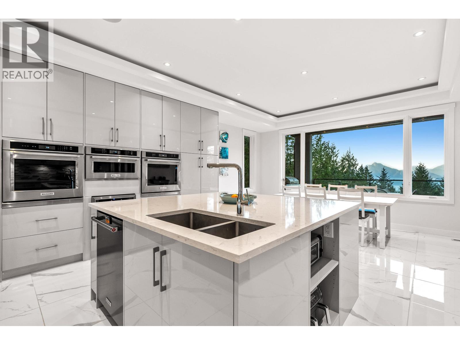 1028 Goat Ridge Drive, Britannia Beach, British Columbia  V8B 1J2 - Photo 10 - R3082470