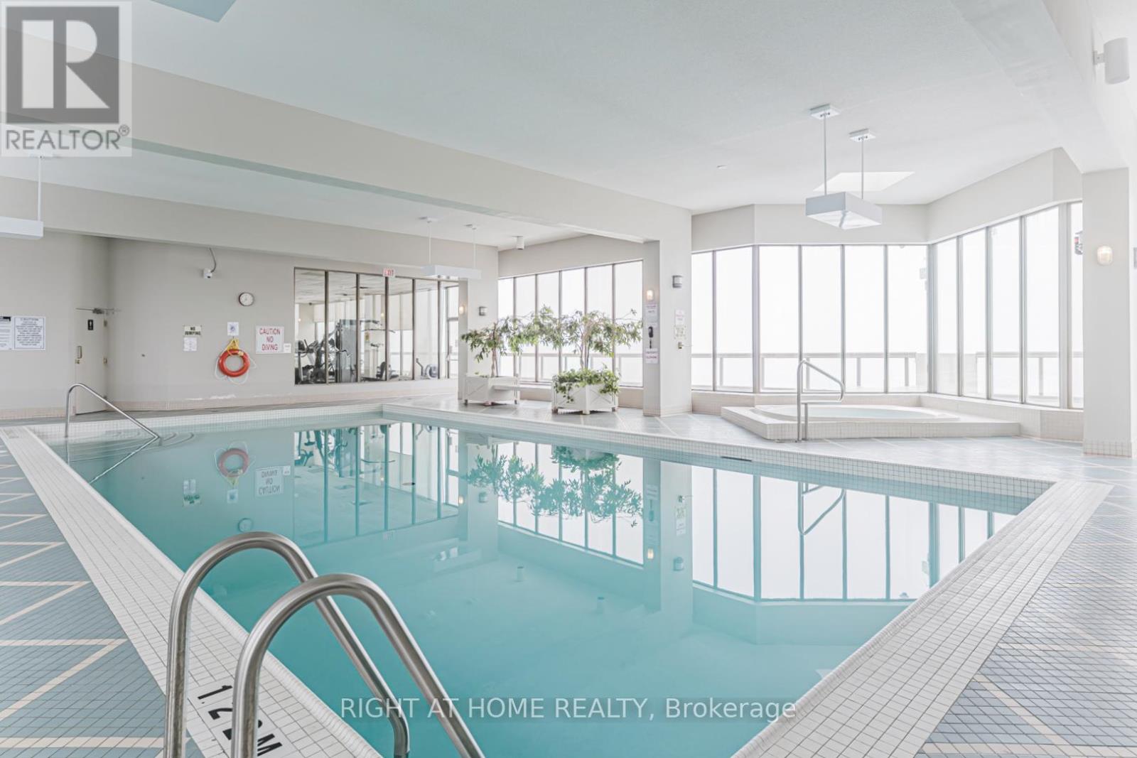 1011 - 55 Elm Drive, Mississauga, Ontario  L5B 3Z3 - Photo 29 - W12727578