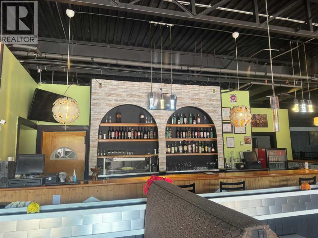 334b 2 Street, Strathmore, Alberta  T1P 1K3 - Photo 5 - A2256569