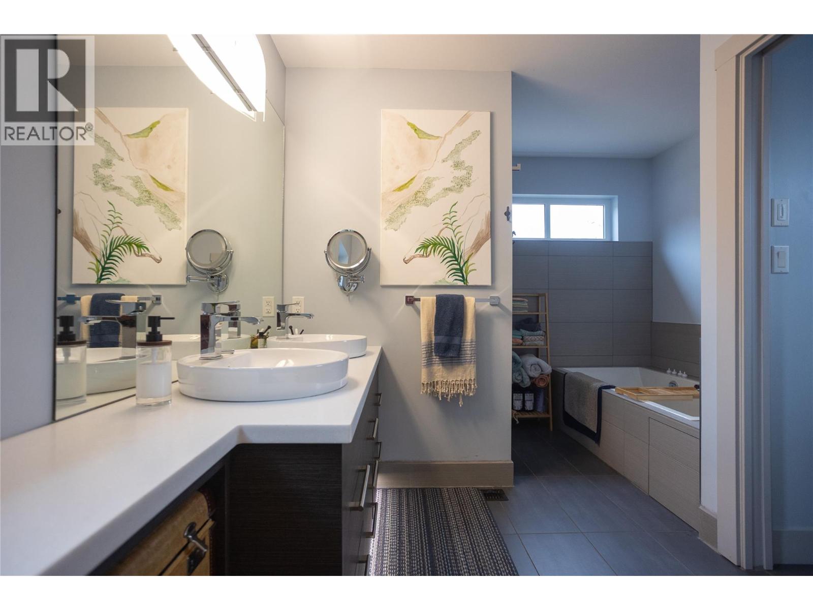 610 Wasson Street, Nelson, British Columbia  V1L 3G7 - Photo 17 - 10372071