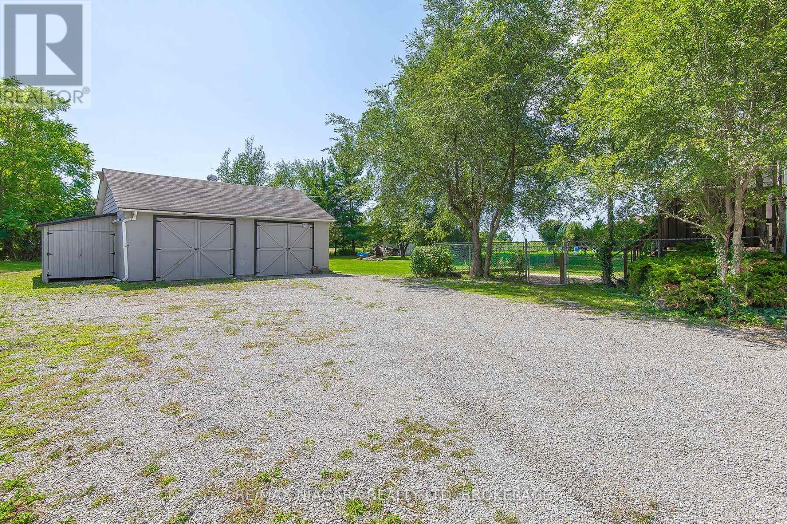 971 Hwy 3, Port Colborne, Ontario  L3K 5V3 - Photo 6 - X12396251