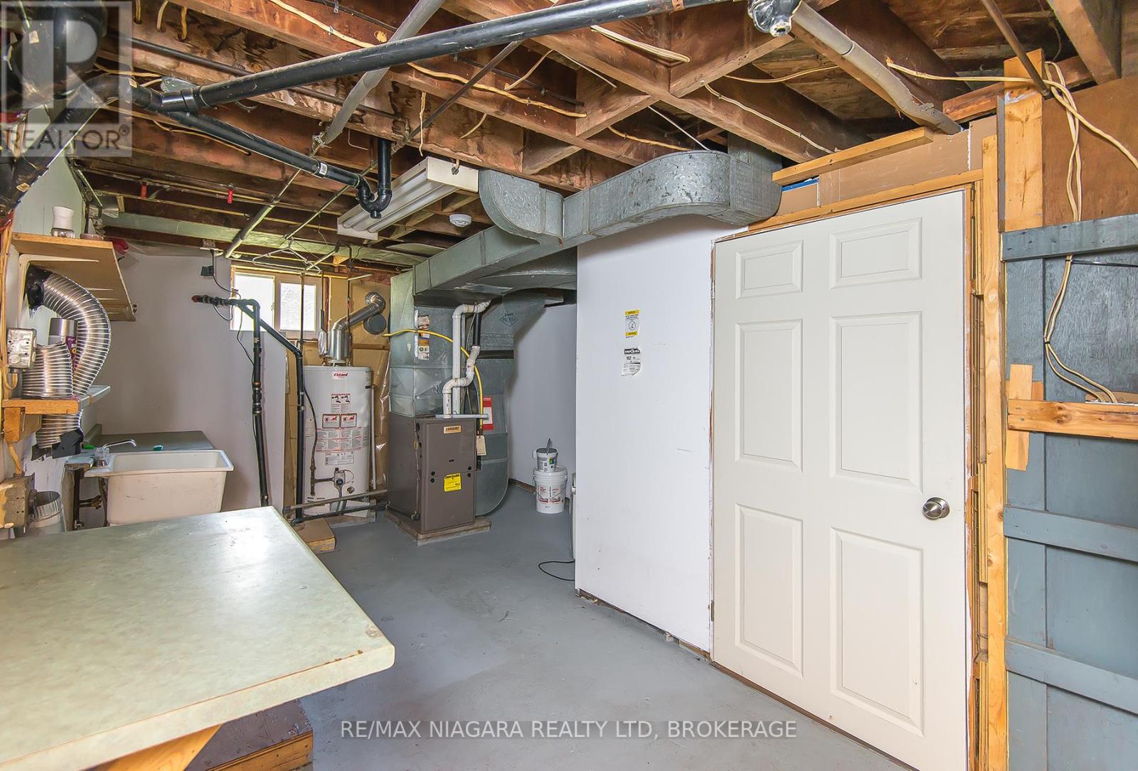 971 Hwy 3, Port Colborne, Ontario  L3K 5V3 - Photo 19 - X12396251