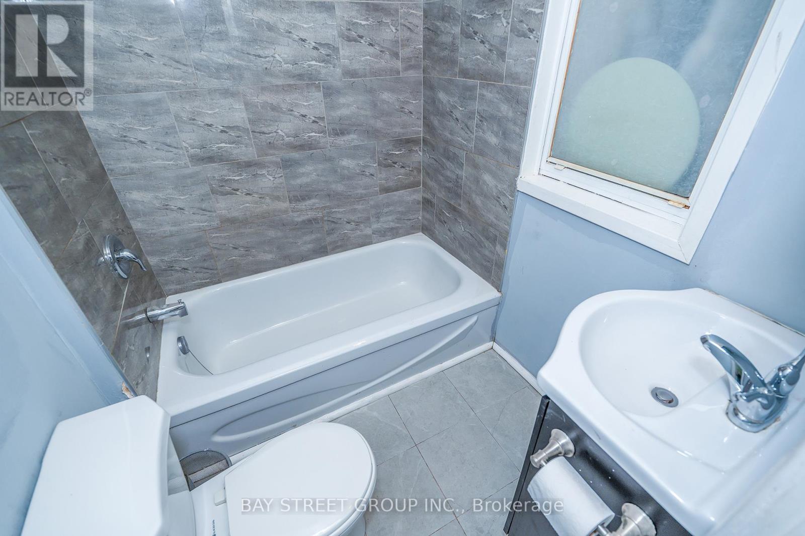 4308 Ellis Street N, Niagara Falls, Ontario  L2E 1H1 - Photo 15 - X12727596