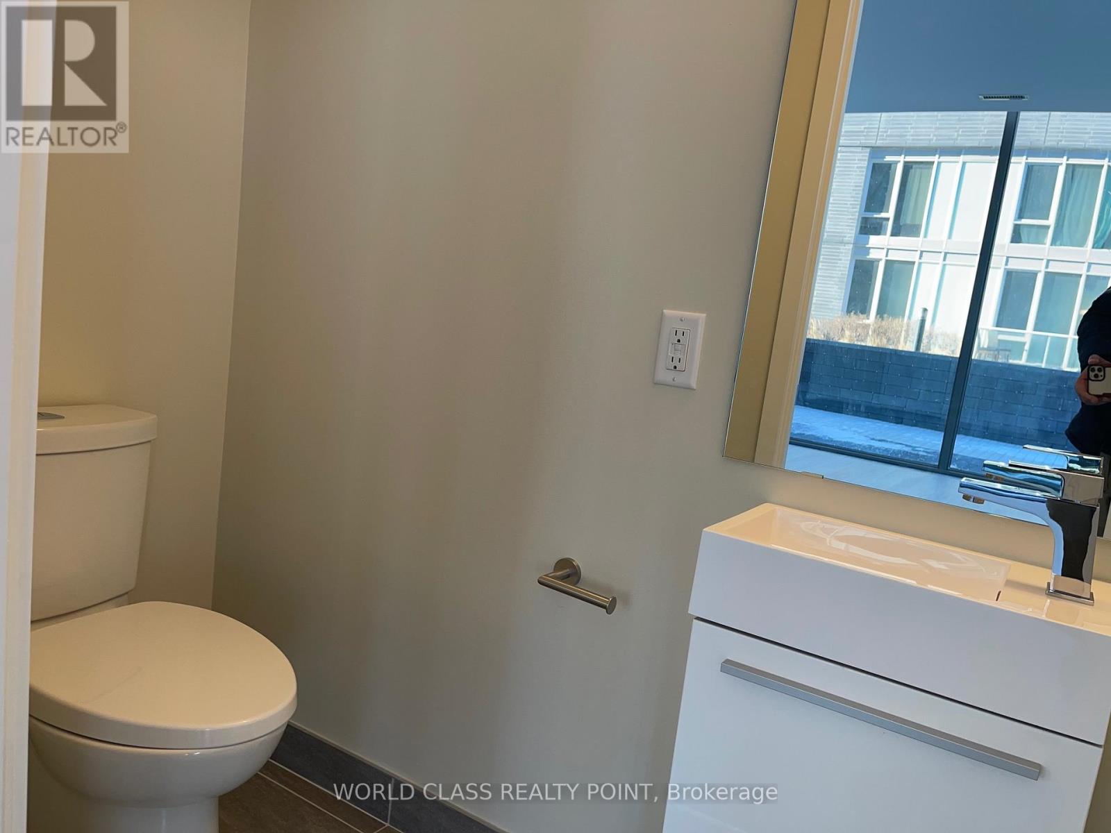 105 - 38 Monte Kwinter Court, Toronto, Ontario  M3H 0E2 - Photo 17 - C12727586