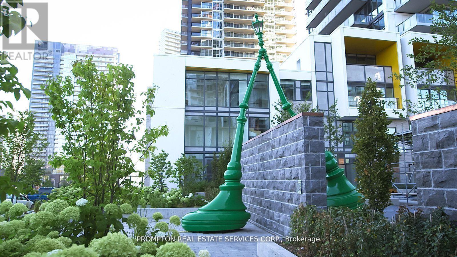 1901 - 95 Mcmahon Drive, Toronto, Ontario  M2K 0H2 - Photo 2 - C12727592