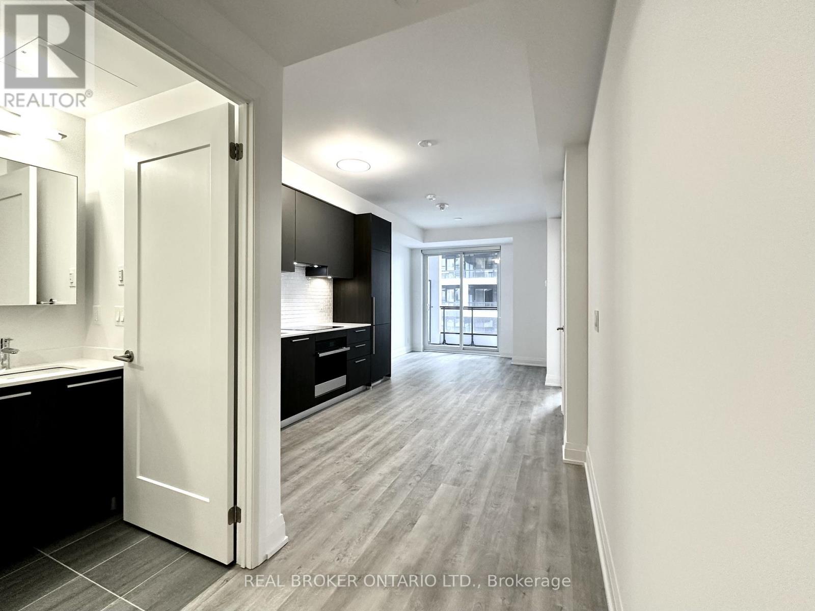 1702 - 65 Broadway Avenue, Toronto, Ontario  M4P 1T9 - Photo 2 - C12727598