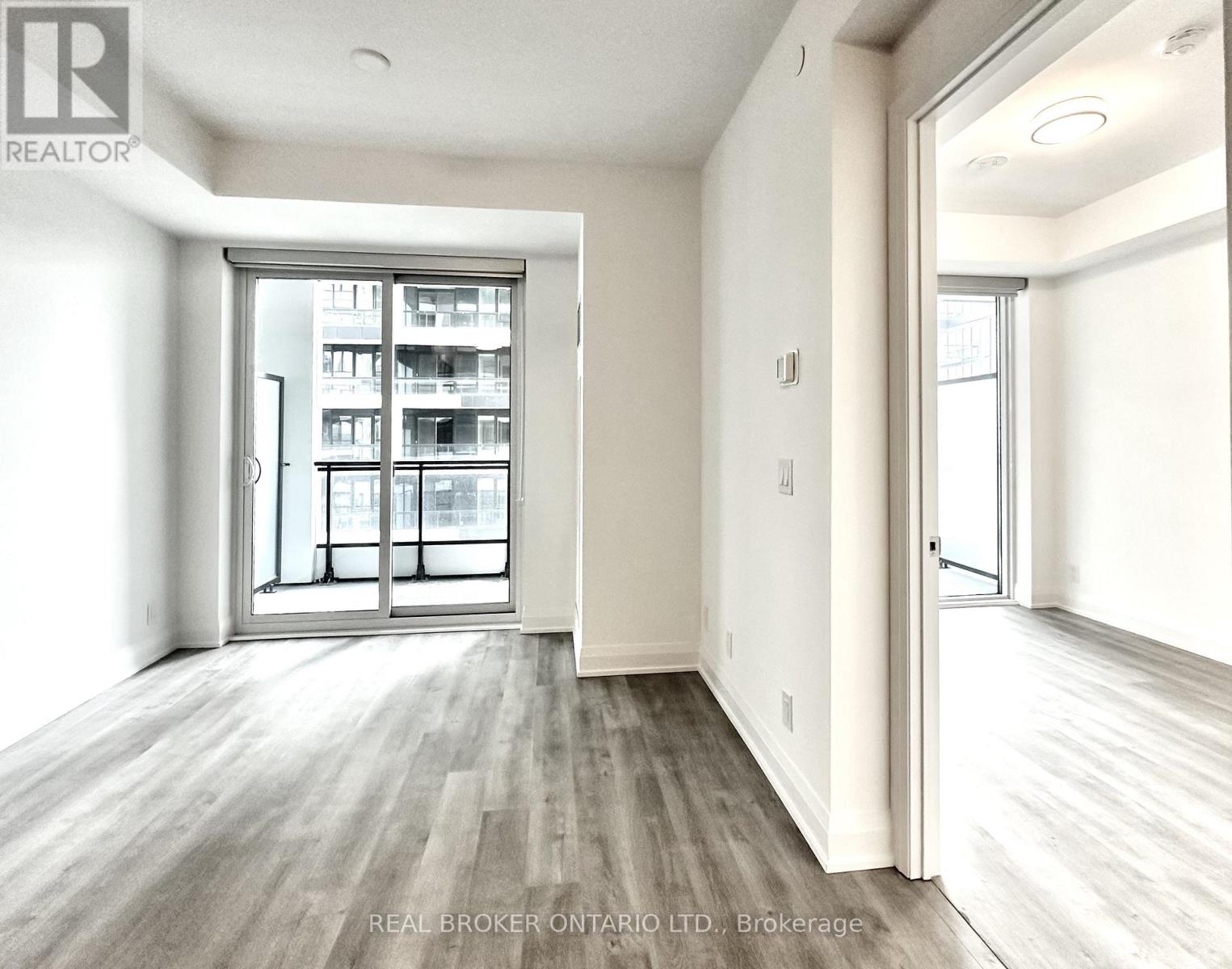 1702 - 65 Broadway Avenue, Toronto, Ontario  M4P 1T9 - Photo 6 - C12727598