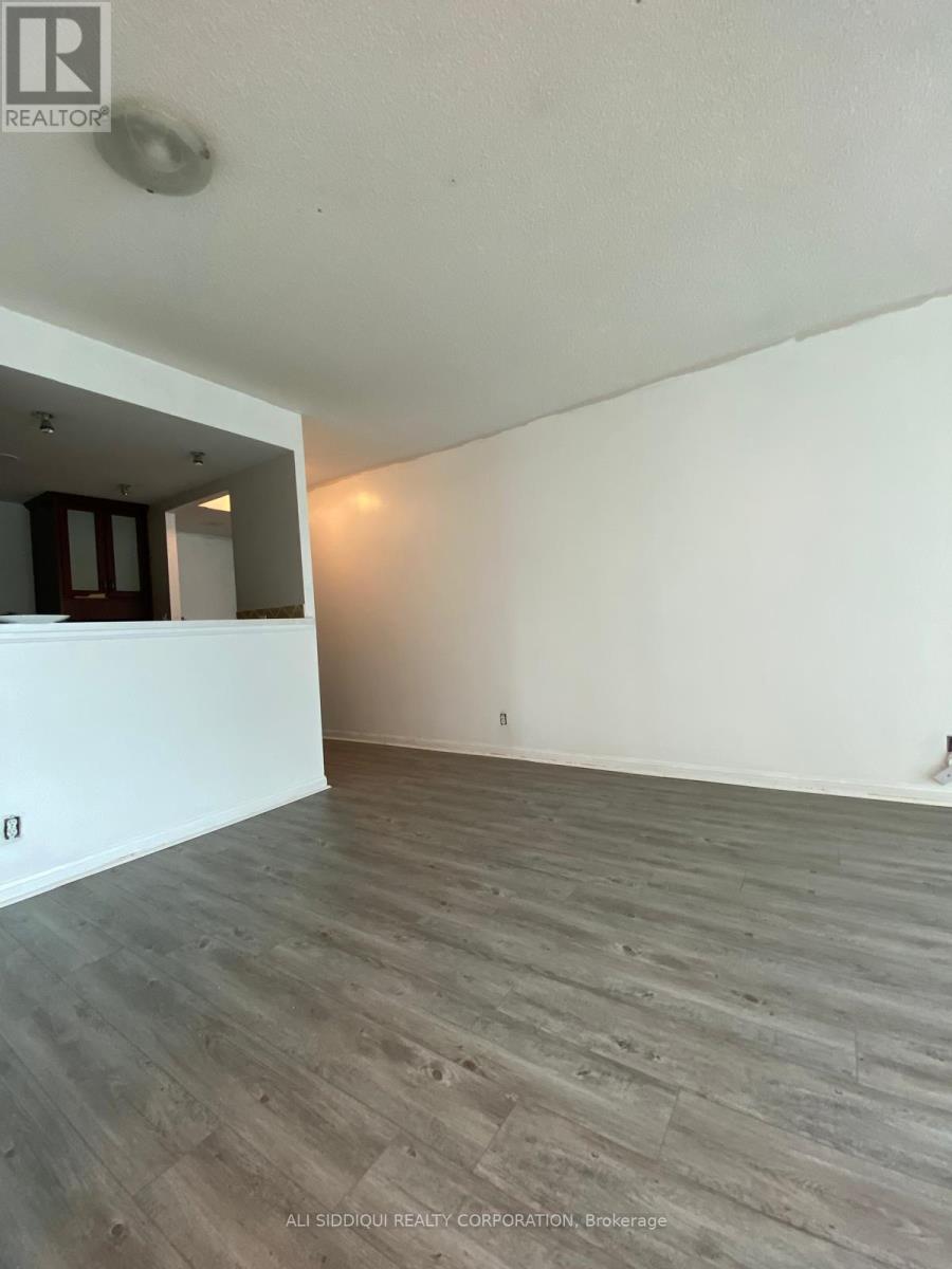 1513 - 8 Lee Centre Drive, Toronto, Ontario  M1H 3H8 - Photo 10 - E12727594