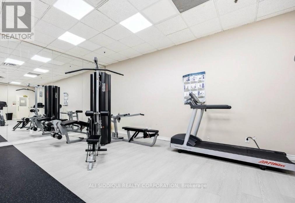 1513 - 8 Lee Centre Drive, Toronto, Ontario  M1H 3H8 - Photo 11 - E12727594