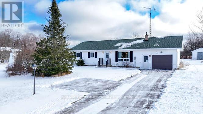 26 MAPLE GOLF CRESCENT, Northern Bruce Peninsula, Ontario