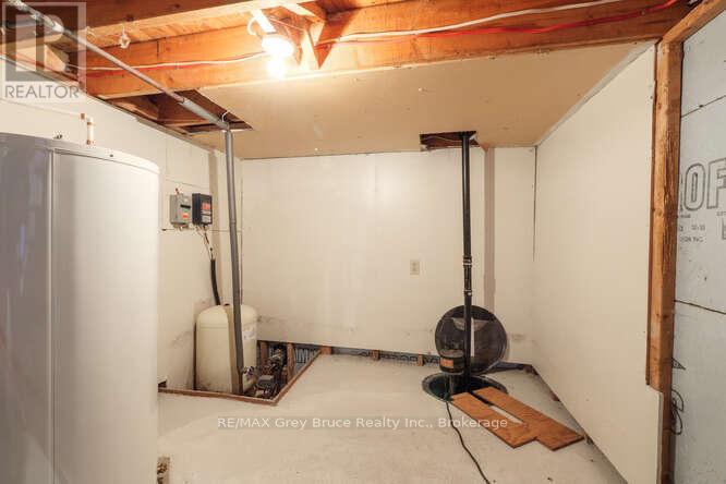 26 Maple Golf Crescent, Northern Bruce Peninsula, Ontario  N0H 2R0 - Photo 28 - X12727600