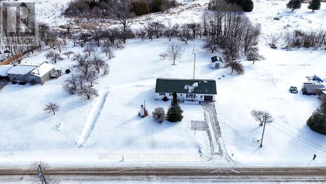 26 Maple Golf Crescent, Northern Bruce Peninsula, Ontario  N0H 2R0 - Photo 37 - X12727600