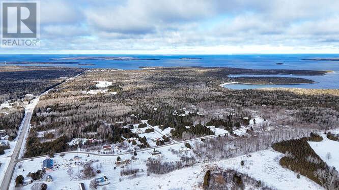 26 Maple Golf Crescent, Northern Bruce Peninsula, Ontario  N0H 2R0 - Photo 39 - X12727600
