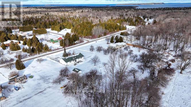26 Maple Golf Crescent, Northern Bruce Peninsula, Ontario  N0H 2R0 - Photo 41 - X12727600