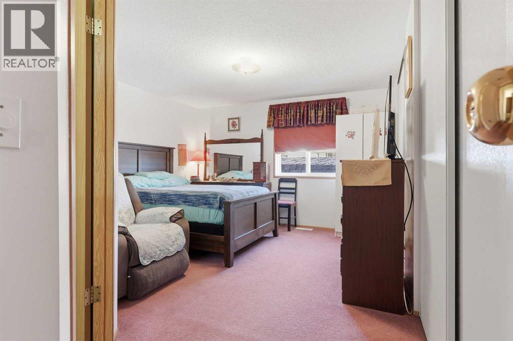 1, 900 Ross Street, Crossfield, Alberta  T0M 0S0 - Photo 10 - A2276345