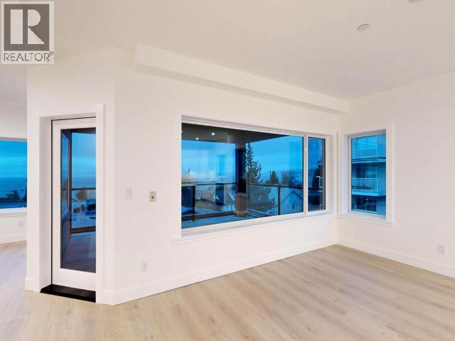 C201-6900 Burnaby Street, Powell River, British Columbia   - Photo 7 - 19553