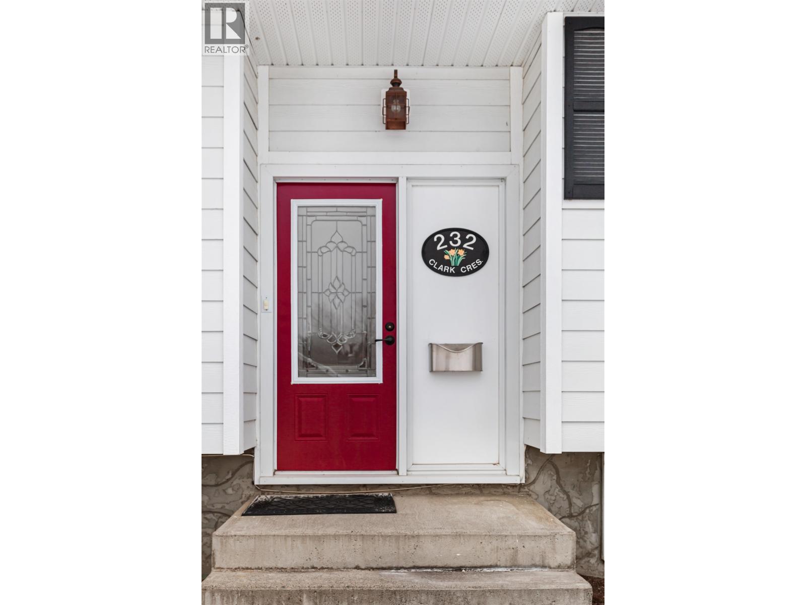 232 Clark Crescent, Prince George, British Columbia  V2M 4W2 - Photo 3 - R3082275