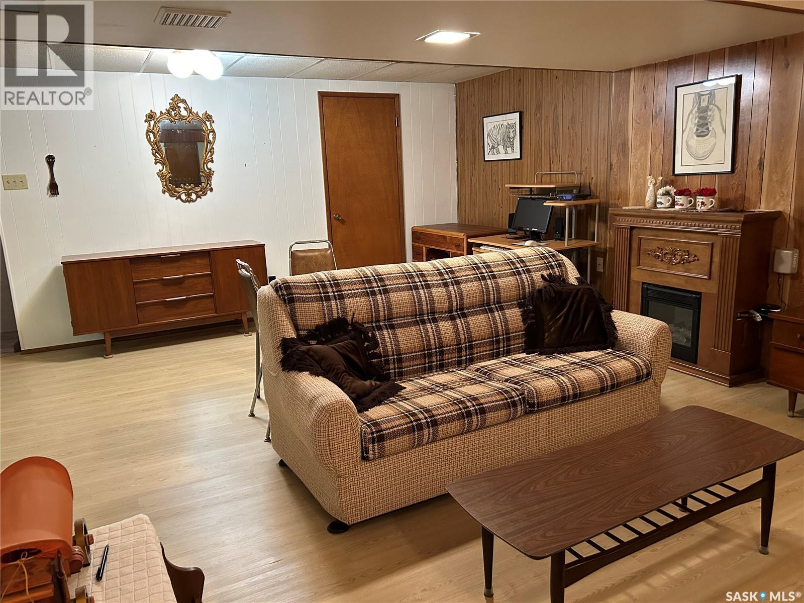 1187 Currie Crescent, Moose Jaw, Saskatchewan  S6H 5M9 - Photo 30 - SK027353