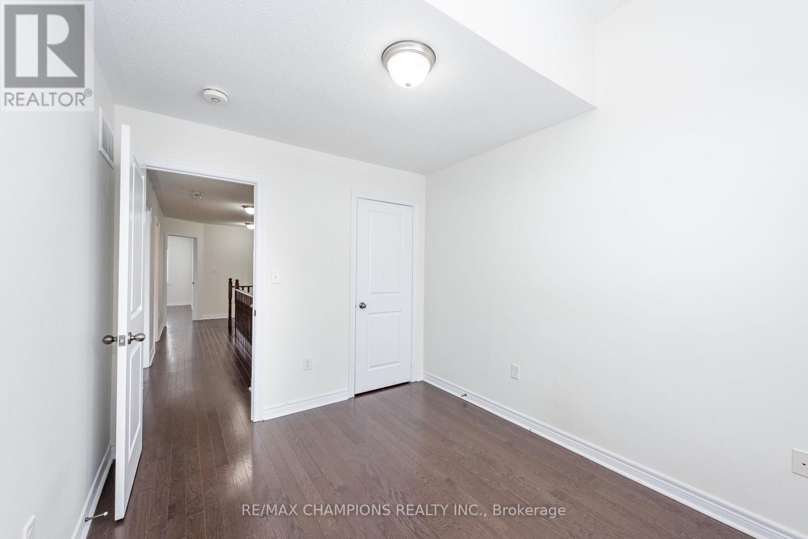 64 Pennycross Crescent, Brampton, Ontario  L7A 4M1 - Photo 24 - W12726106