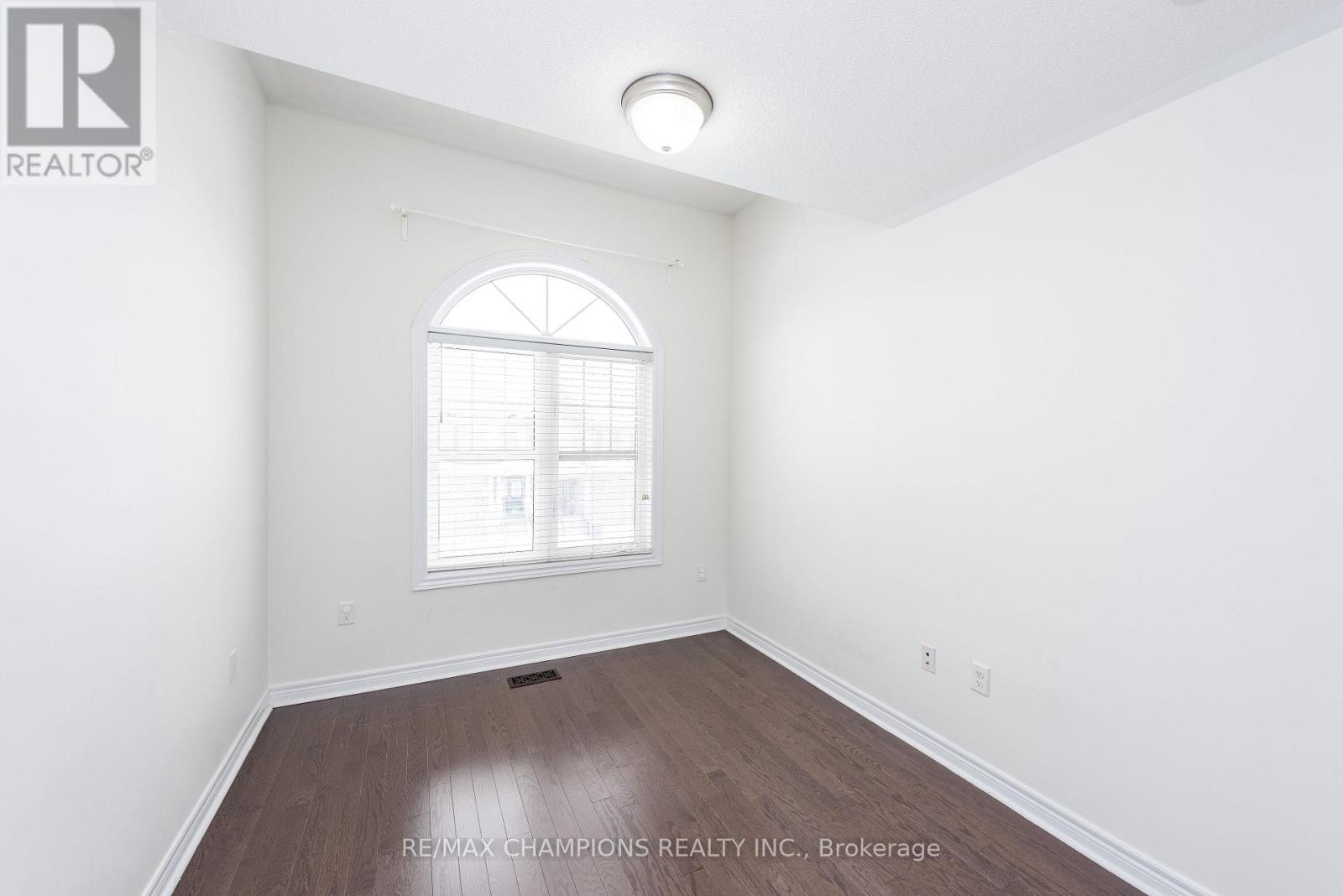 64 Pennycross Crescent, Brampton, Ontario  L7A 4M1 - Photo 25 - W12726106