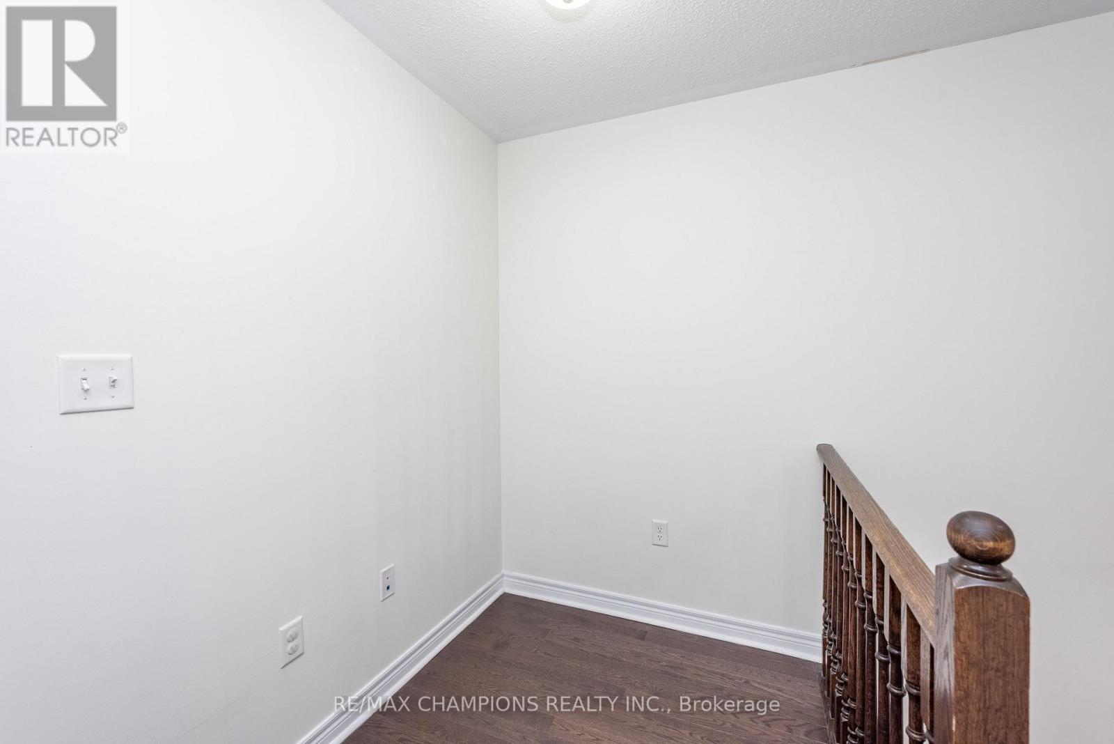 64 Pennycross Crescent, Brampton, Ontario  L7A 4M1 - Photo 36 - W12726106