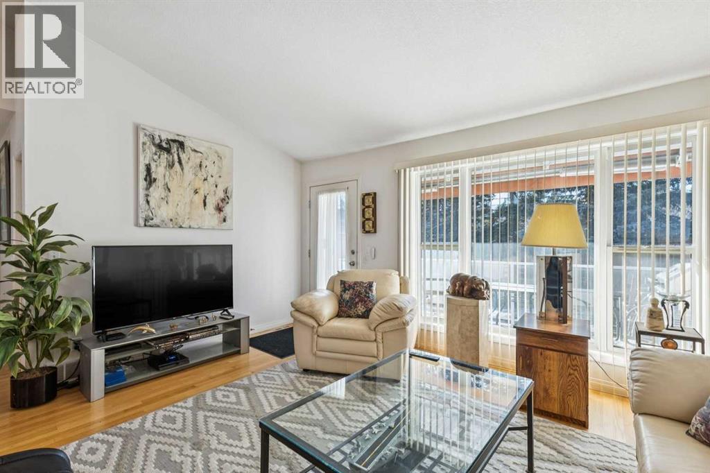 312 Prominence Heights Sw, Calgary, Alberta  T3H 2Z6 - Photo 17 - A2280693