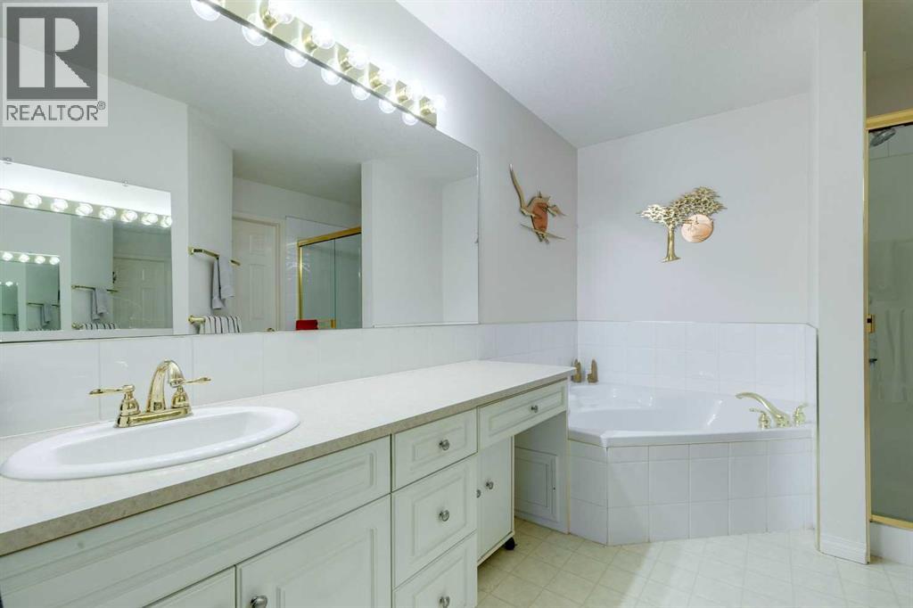 312 Prominence Heights Sw, Calgary, Alberta  T3H 2Z6 - Photo 21 - A2280693