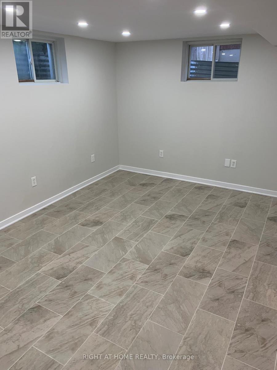 362 Dunsmore 362 Dunsmore Ln Lane, Barrie, Ontario  L4M 7B2 - Photo 20 - S12727618