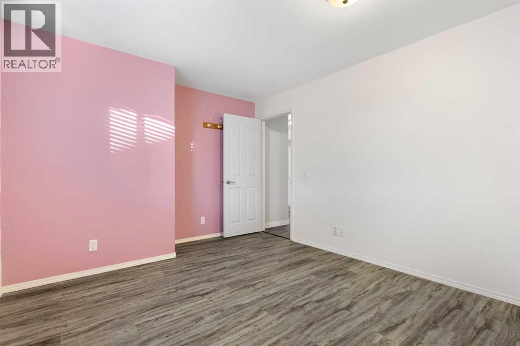 165 Quigley Drive, Cochrane, Alberta  T4C 1R4 - Photo 35 - A2281047