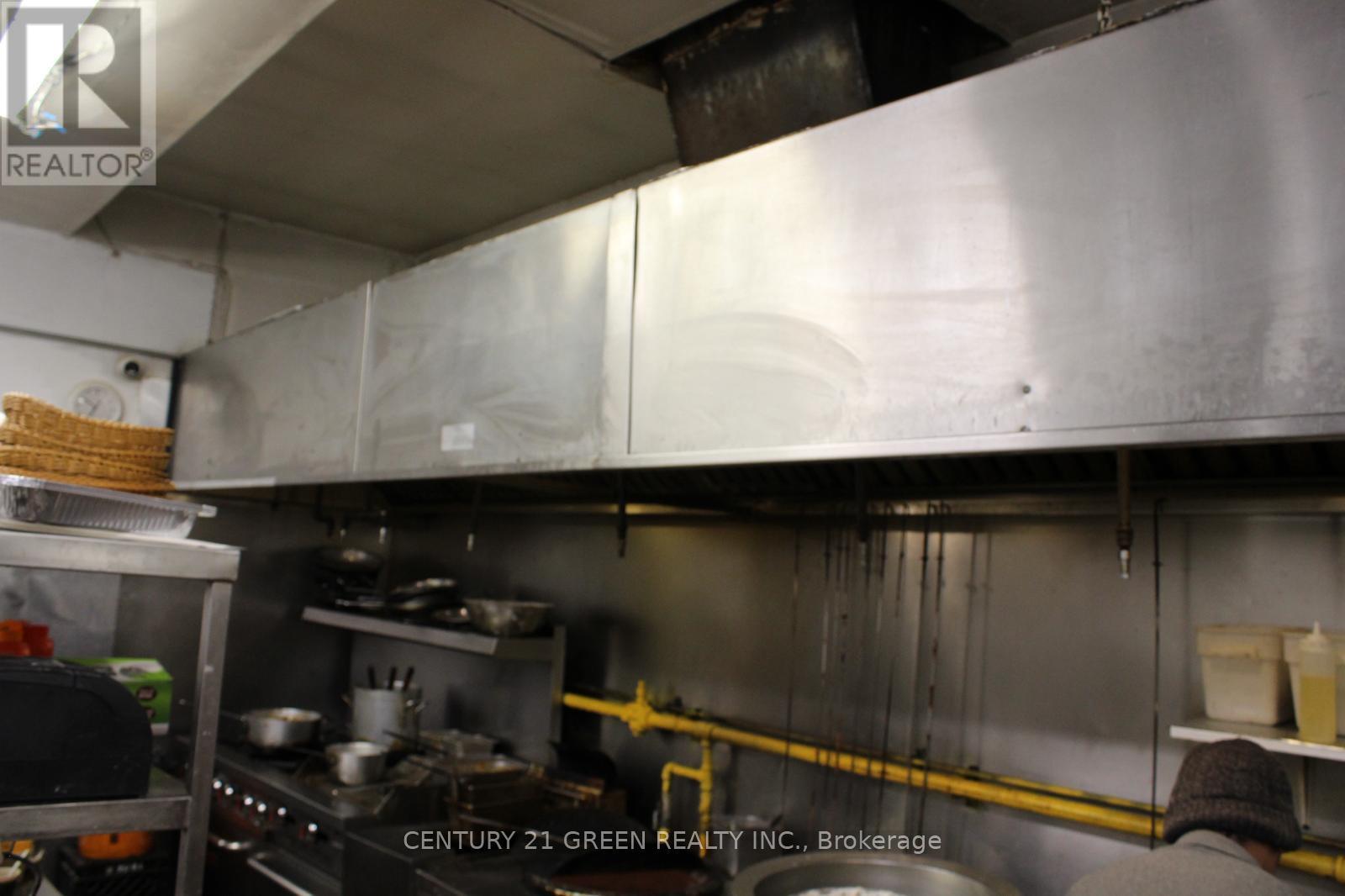 1 & 2 - 79 Elgin Street N, Cambridge, Ontario  N1R 5H4 - Photo 13 - X12727612